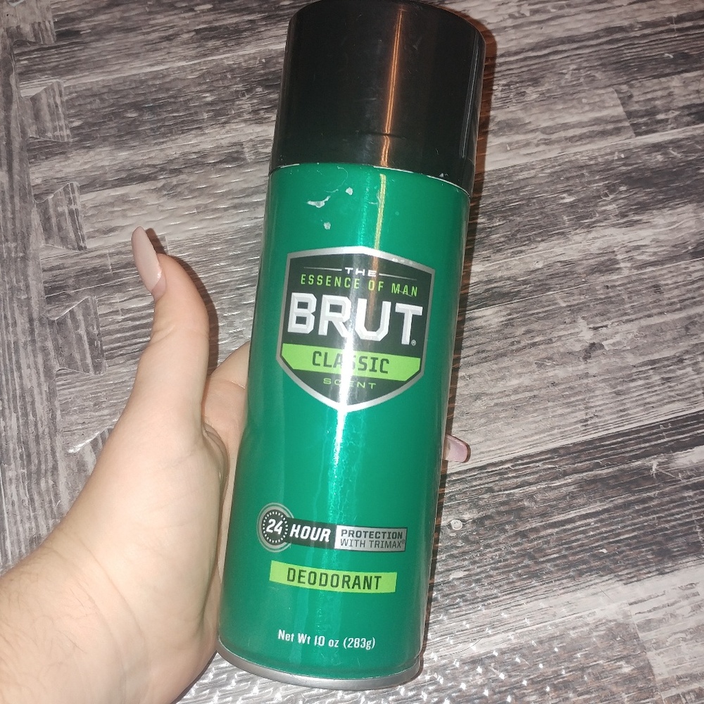 3/$25 • Used 1X Brut mens 24 hr spray deodorant